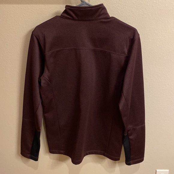 Dark red North Face quarter zip jacket - Picture 2 of 3